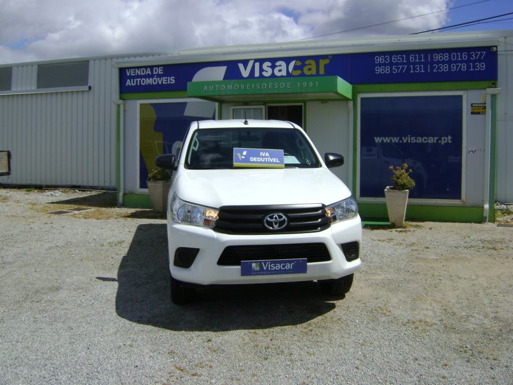Toyota HiLux 2.4 D-4D 2WD
