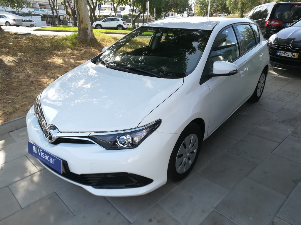 Toyota Auris Active  1.4 D4D